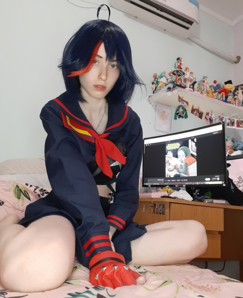 Kiki Glitter Cosplay