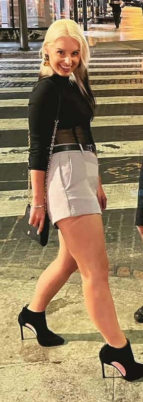 Sonja Reid aka OMGitsfirefoxx - img_0057.png