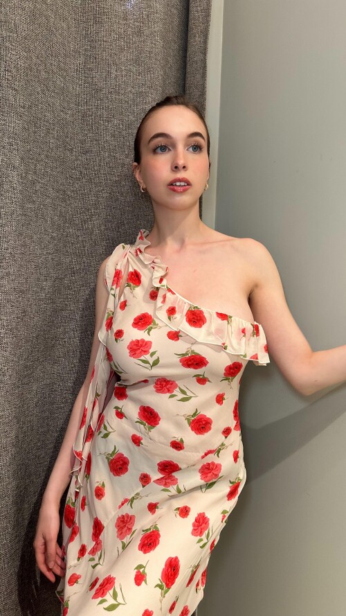 Serena Skybourne - img_0081.jpg