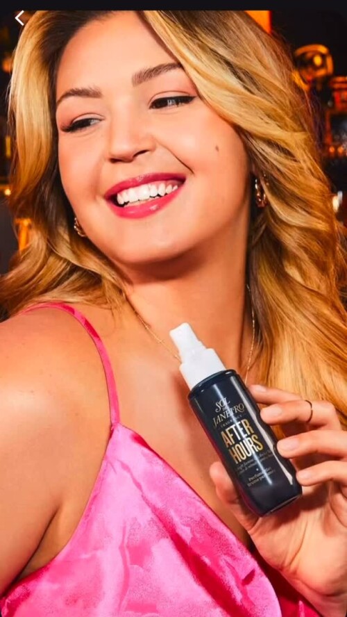 Vitoria Almeida vitoriaalmeiddaa - img_0041.jpg