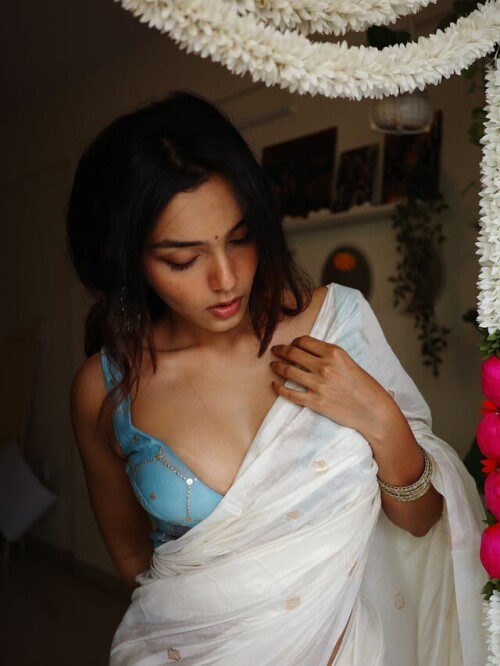 Malvika Lilla | malvika_pattenset - img_0027.jpg