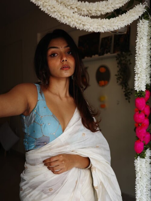 Malvika Lilla | malvika_pattenset - img_0035.jpg