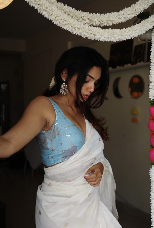 Malvika Lilla | malvika_pattenset - img_0041.jpg