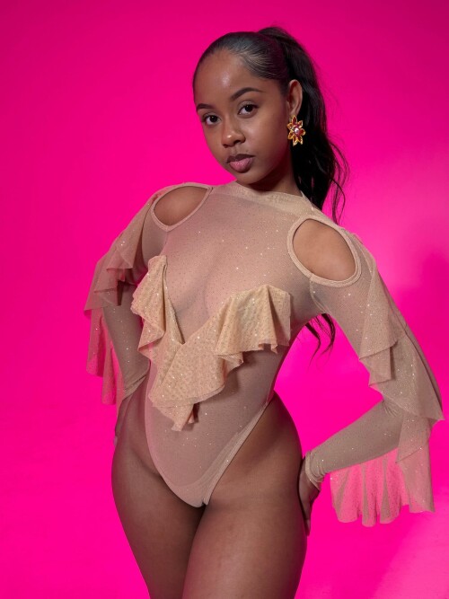 sahara.jadeee - img_0058.jpg